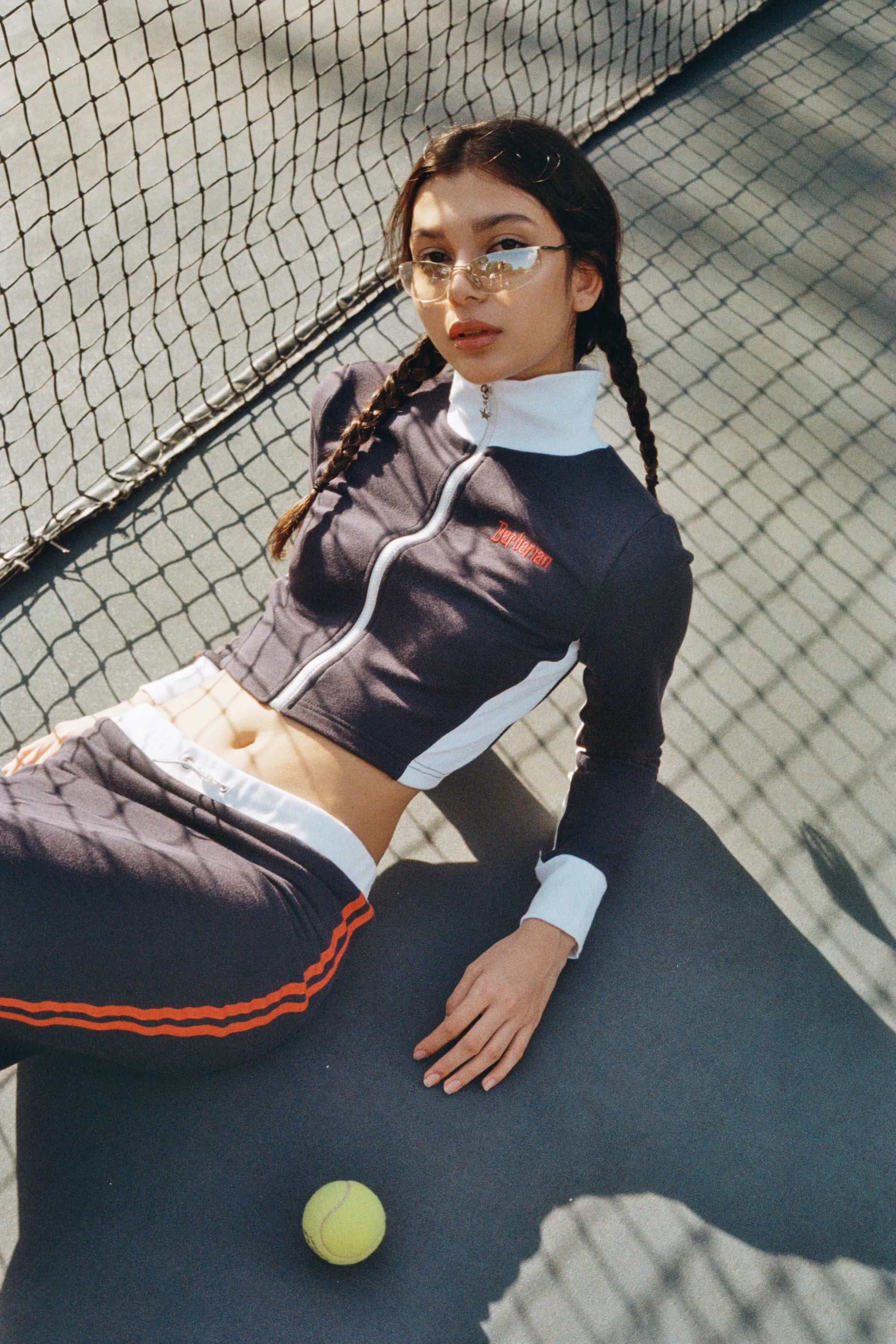 TARA HIGH NECK ZIP